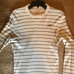 Men’s Hollister long sleeve sweater